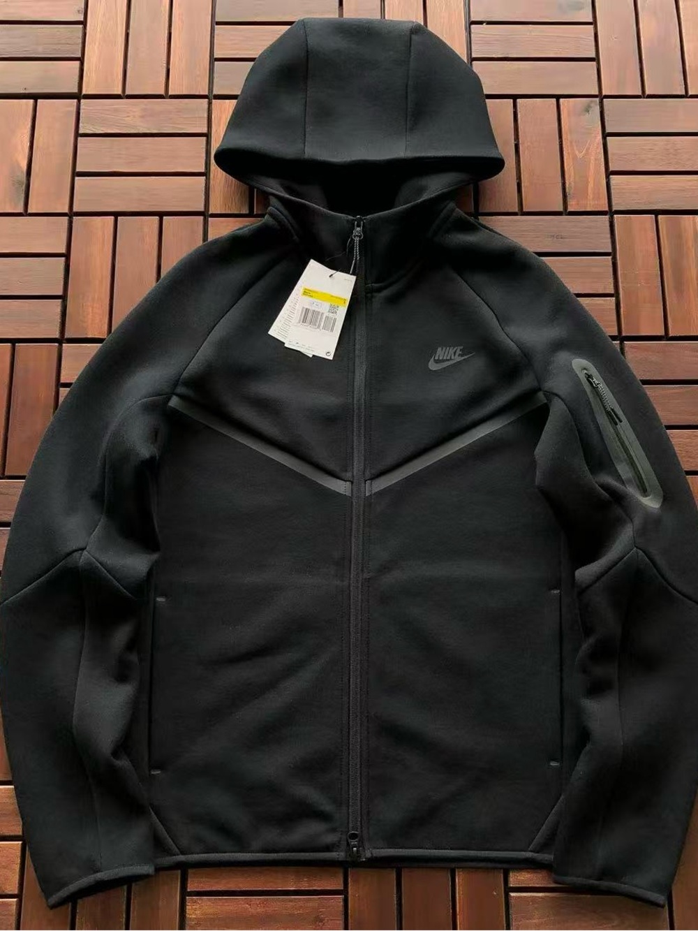 "Nike Sportswear Tech Fleece Hoodie 'Black/Black'